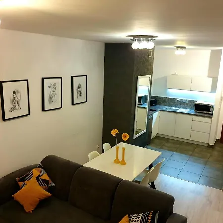 Apartamento Tk Grabiszynska *